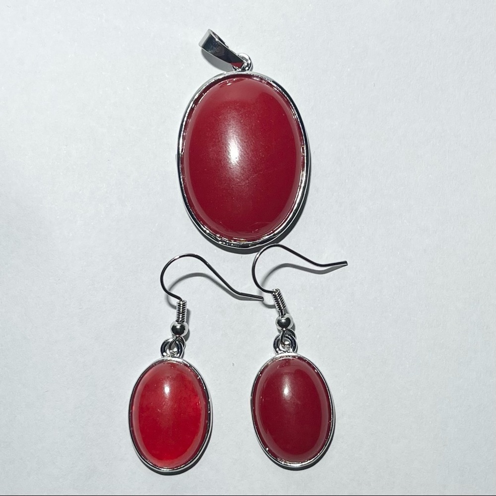 Red Jade Necklace W/ Earrings